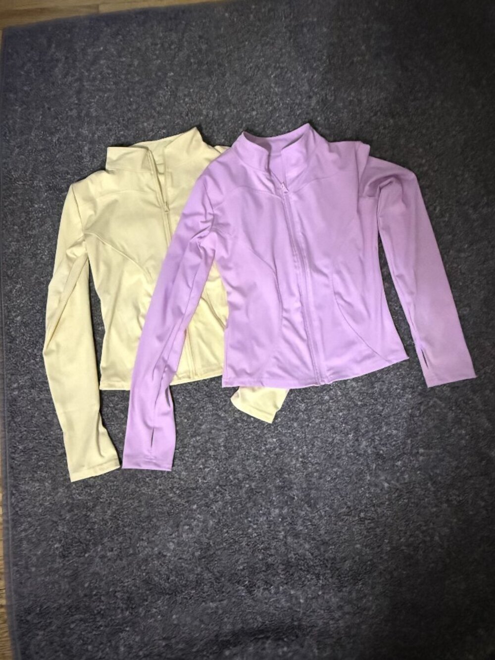 TikTok Shop Viral BBL Workout Zip Up With Thumb Holes Set Of 2